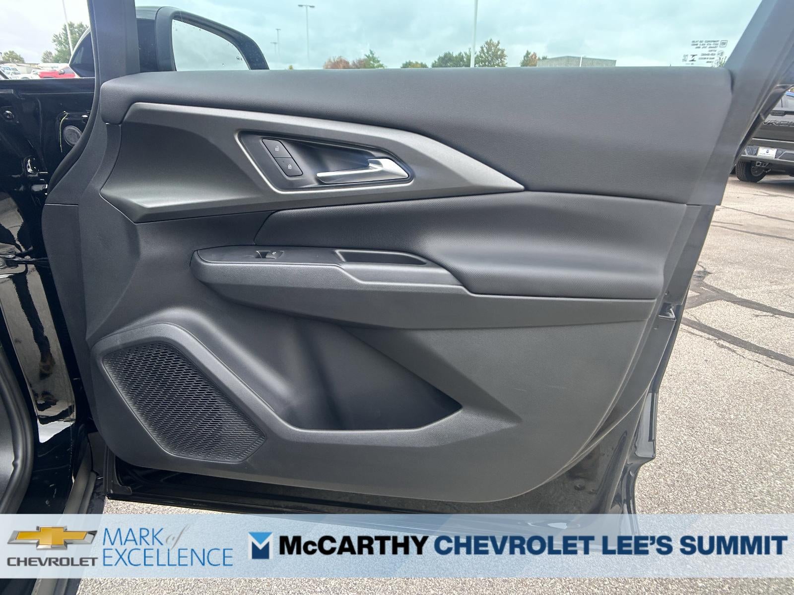 2026 Chevrolet Equinox EV 4dr LT1 w/PCY