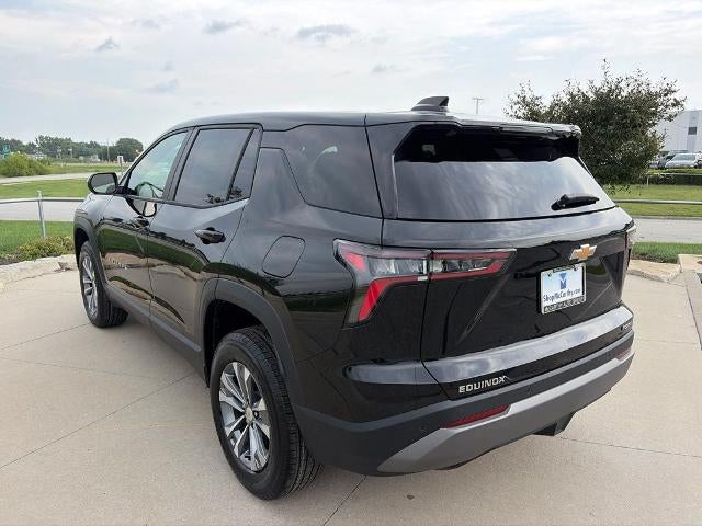 2027 Chevrolet Equinox FWD LT