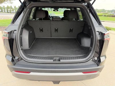 2027 Chevrolet Equinox FWD LT