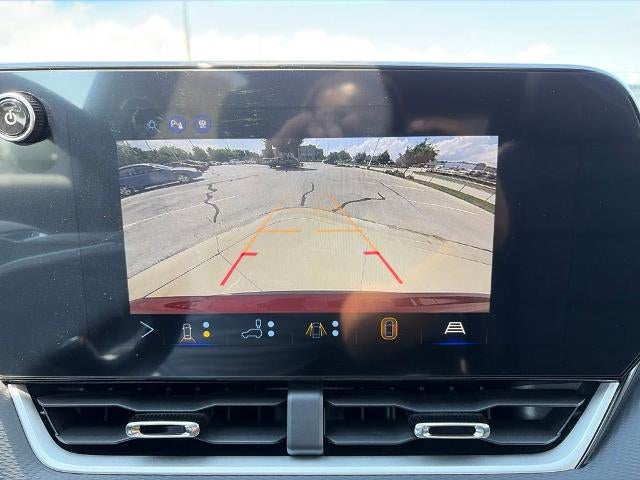 2027 Chevrolet Equinox FWD LT