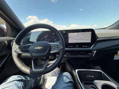 2027 Chevrolet Equinox FWD LT
