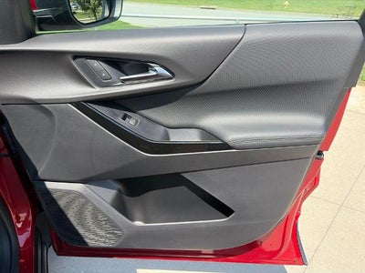 2027 Chevrolet Equinox FWD LT
