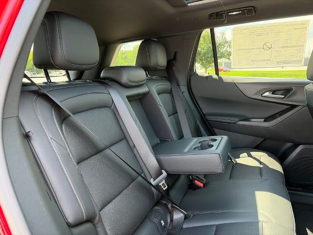 2027 Chevrolet Equinox FWD LT