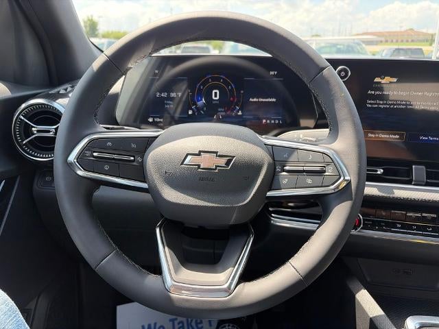 2027 Chevrolet Equinox FWD LT