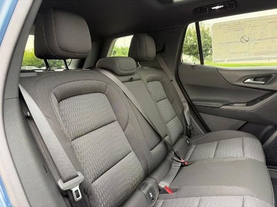 2027 Chevrolet Equinox FWD LT