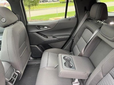 2027 Chevrolet Equinox FWD LT