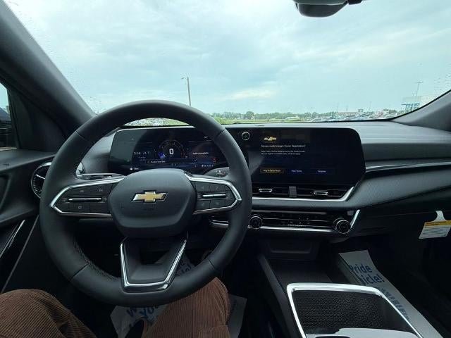 2027 Chevrolet Equinox FWD LT