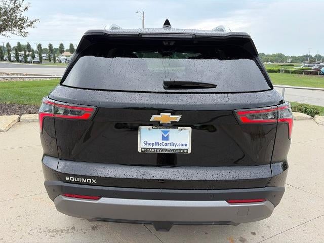 2027 Chevrolet Equinox FWD LT