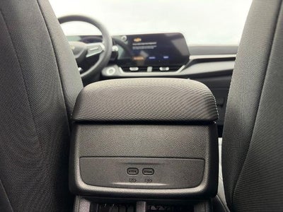 2027 Chevrolet Equinox FWD LT