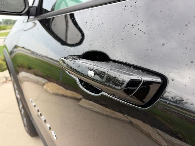 2027 Chevrolet Equinox FWD LT