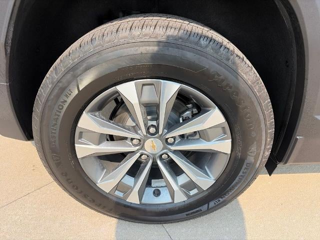 2027 Chevrolet Equinox FWD LT