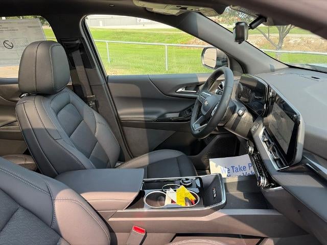 2027 Chevrolet Equinox FWD LT