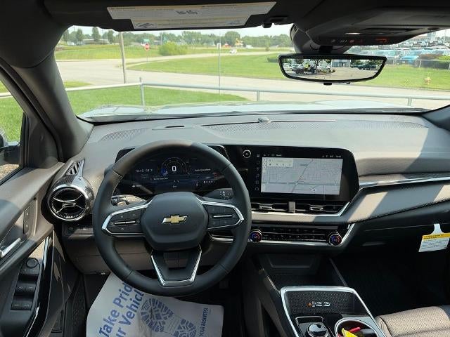 2027 Chevrolet Equinox FWD LT
