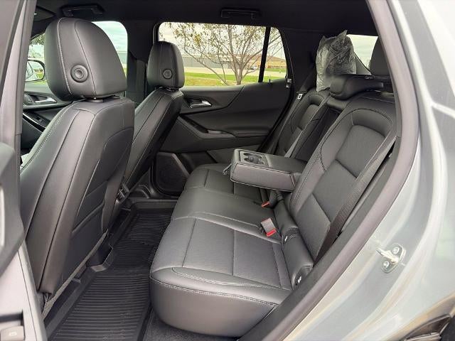 2027 Chevrolet Equinox AWD LT