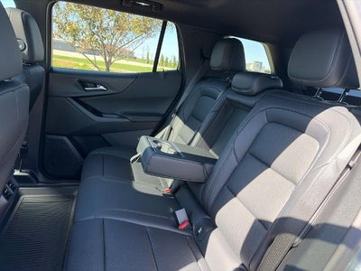 2027 Chevrolet Equinox AWD LT