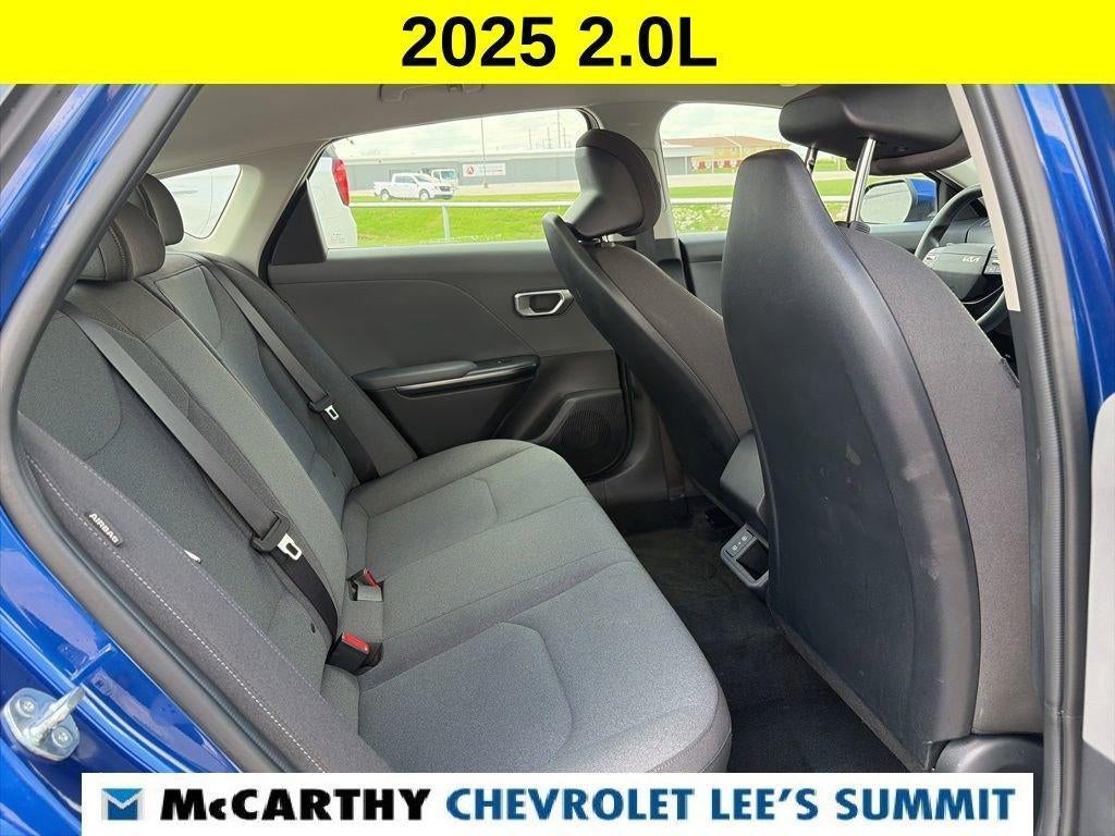 2025 Kia K4 LXS