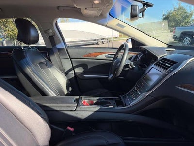 2016 Lincoln MKZ Hybrid