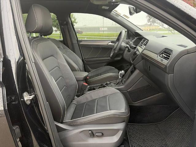 2022 Volkswagen Tiguan SEL R-Line