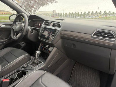 2022 Volkswagen Tiguan SEL R-Line