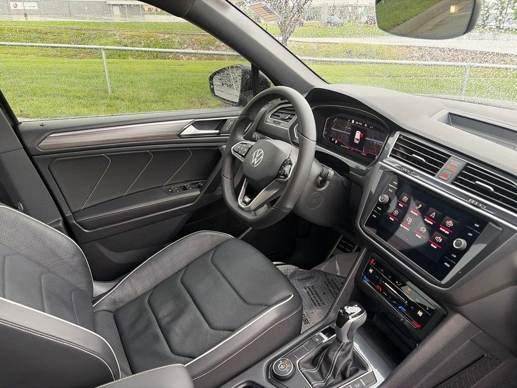 2022 Volkswagen Tiguan SEL R-Line