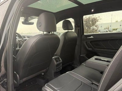 2022 Volkswagen Tiguan SEL R-Line