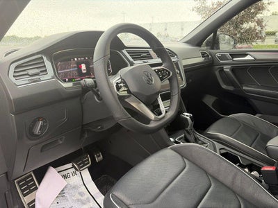 2022 Volkswagen Tiguan SEL R-Line