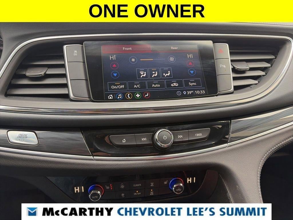 2021 Buick Enclave Essence