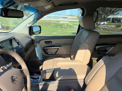 2015 Nissan Armada Platinum