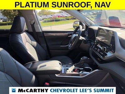 2026 Toyota Highlander Hybrid Platinum