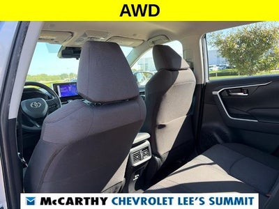 2025 Toyota RAV4 Hybrid XLE