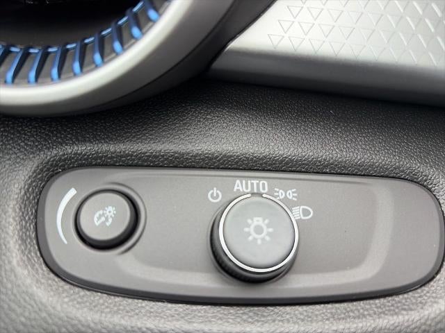 2026 Chevrolet Trax FWD 4dr LS