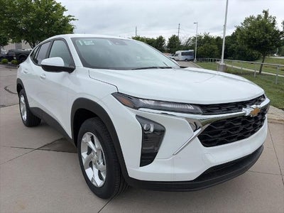 2026 Chevrolet Trax FWD 4dr LS