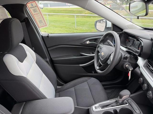 2026 Chevrolet Trax FWD 4dr LS