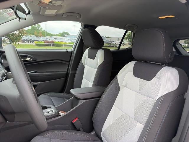 2026 Chevrolet Trax FWD 4dr LS