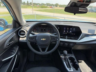 2026 Chevrolet Trax FWD 4dr LS