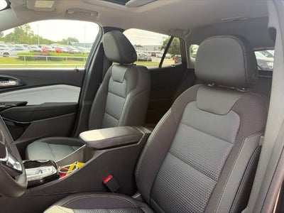 2026 Chevrolet Trax FWD 4dr LT