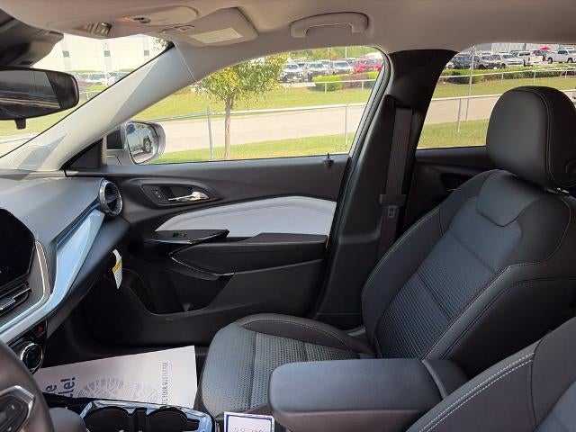 2026 Chevrolet Trax FWD 4dr LT