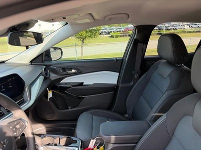 2026 Chevrolet Trax FWD 4dr LT