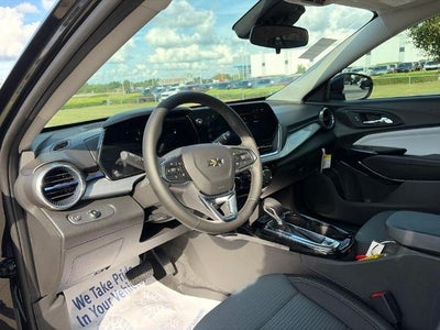 2026 Chevrolet Trax FWD 4dr LT