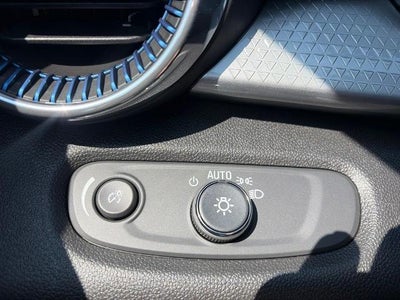 2026 Chevrolet Trax FWD 4dr LT