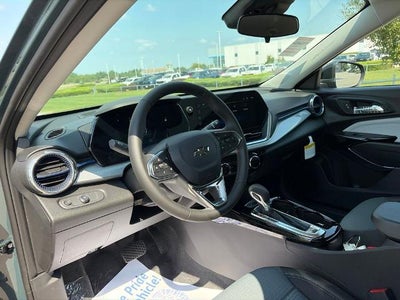 2026 Chevrolet Trax FWD 4dr LT