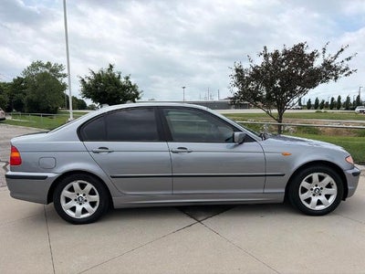 2004 BMW 3 Series 325i
