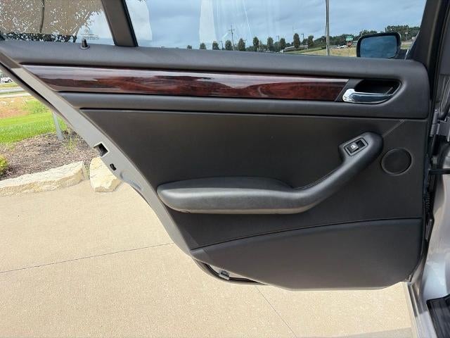 2004 BMW 3 Series 325i