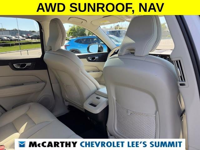 2024 Volvo XC60 Plus Dark Theme