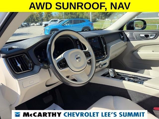 2024 Volvo XC60 Plus Dark Theme