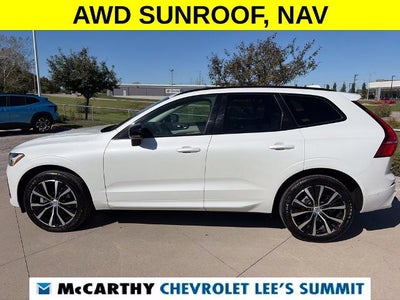 2024 Volvo XC60 Plus Dark Theme