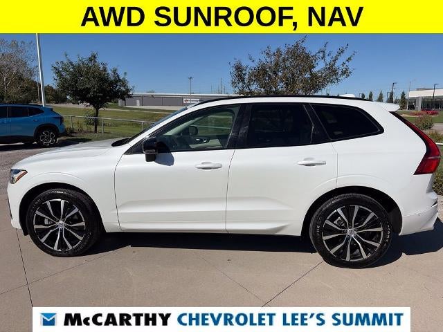2024 Volvo XC60 Plus Dark Theme
