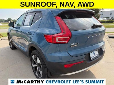 2025 Volvo XC40 Plus Bright Theme