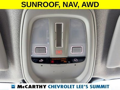 2025 Volvo XC40 Plus Bright Theme