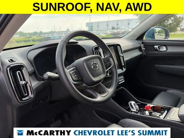 2025 Volvo XC40 Plus Bright Theme